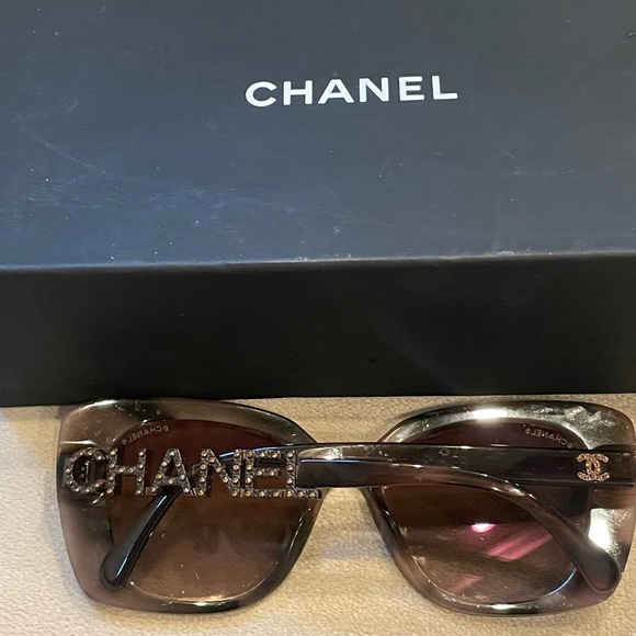 Chanel brown sunglasses 5422-b - Picture 9 of 13